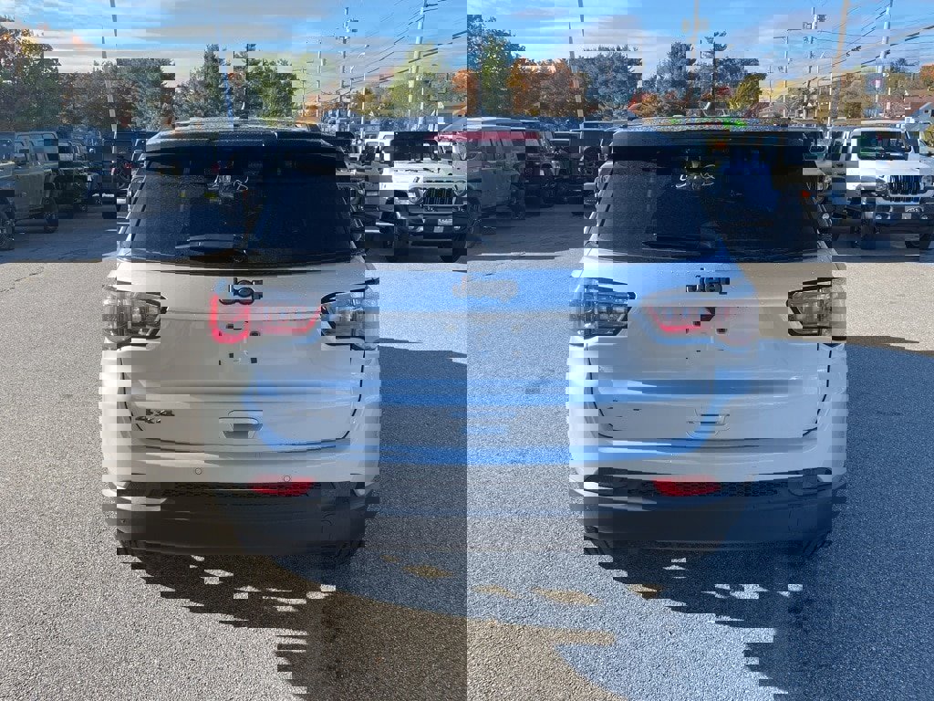 New 2026 Jeep Compass Limited image 6