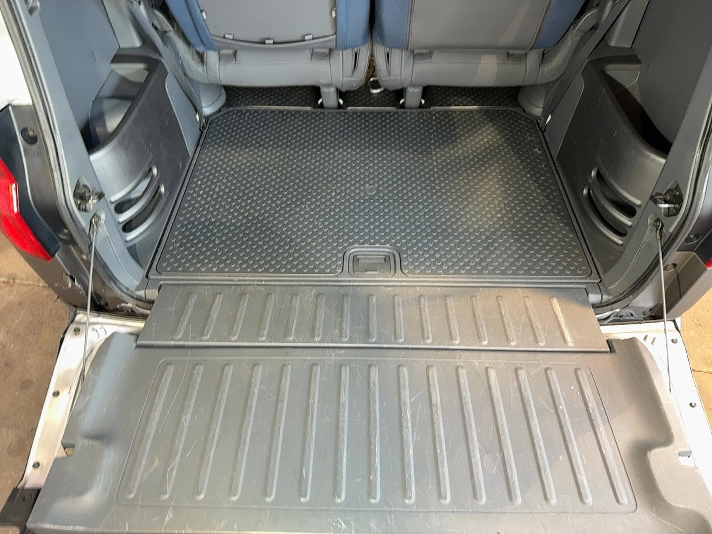Used 2003 Honda Element EX image 92