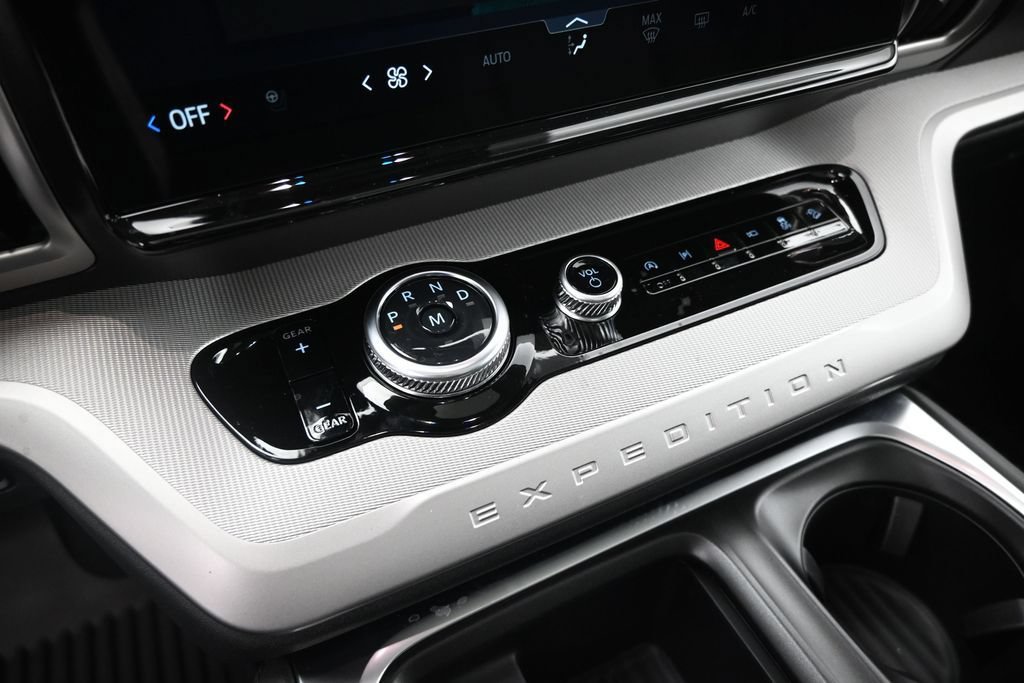 New 2027 Ford Expedition Max Active AWD/4WD image 17