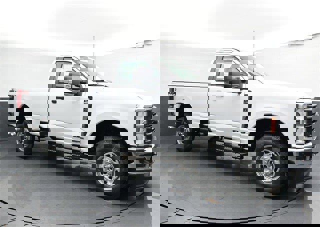 New 2026 Ford F250 XL image 3