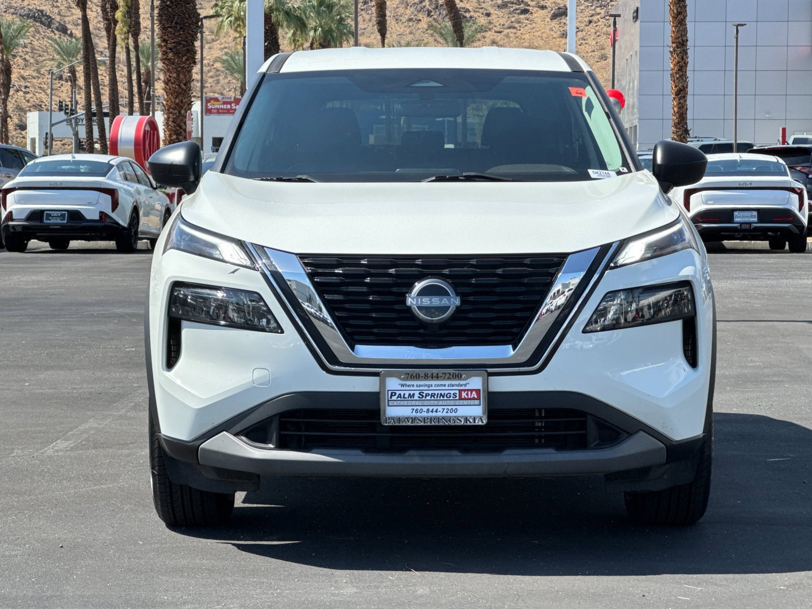 Used 2023 Nissan Rogue S image 8