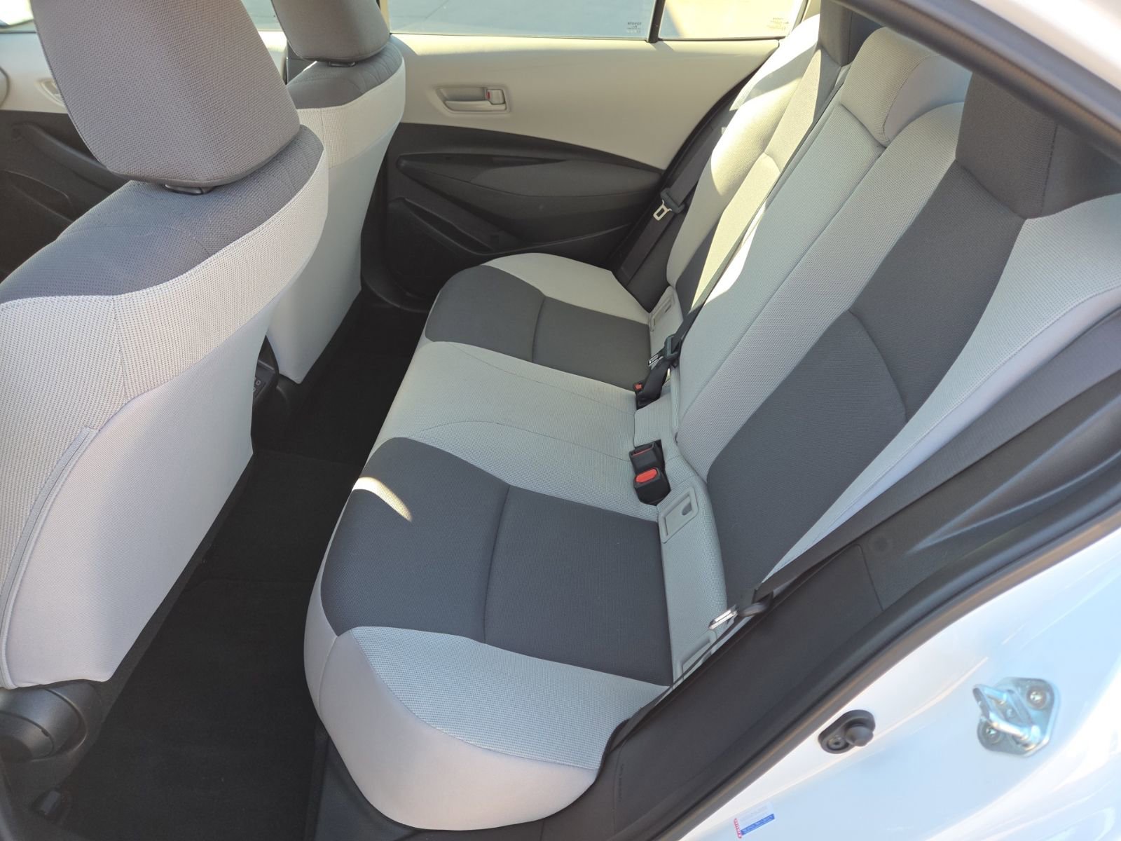 Used 2024 Toyota Corolla LE image 14