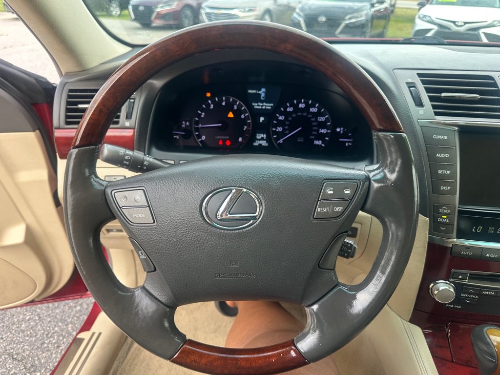 Used 2010 Lexus LS 460 AWD w/ Comfort Pkg image 17