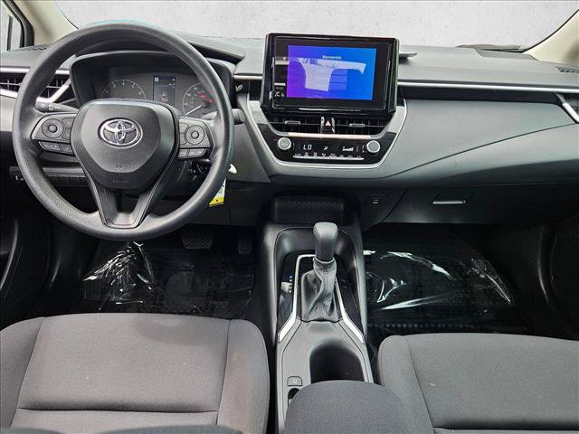 Used 2025 Toyota Corolla LE FWD image 16