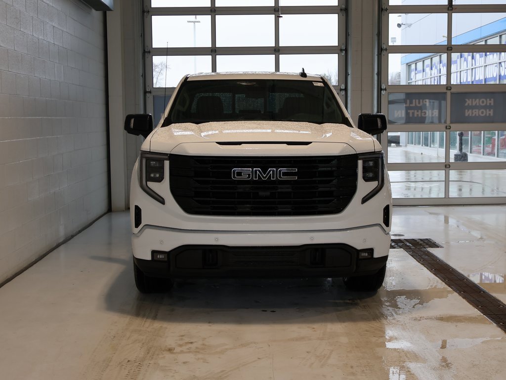 Used 2024 GMC Sierra 1500 Elevation w/ Elevation Premium Package image 5