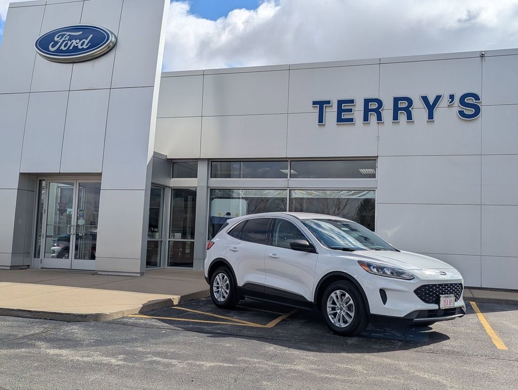 Used 2022 Ford Escape SE FWD video 1