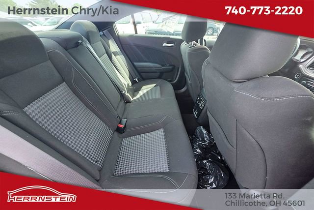 Used 2023 Dodge Charger SXT w/ Blacktop Package AWD/4WD image 26