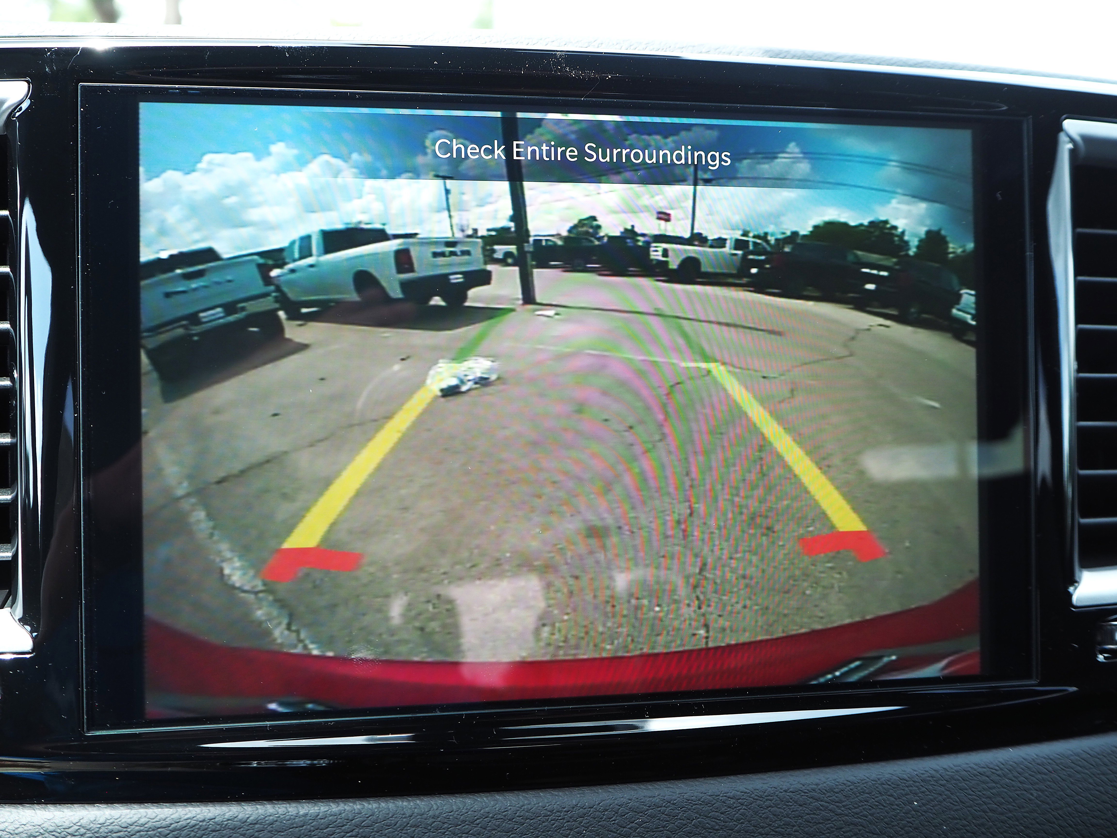 New 2025 Chrysler Voyager LX image 19