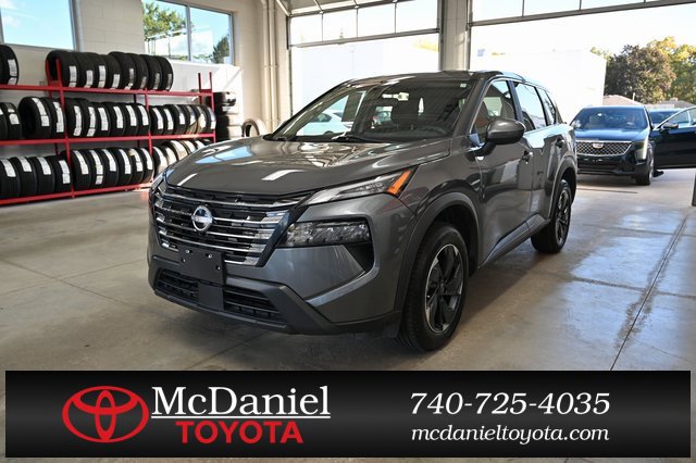 Used 2024 Nissan Rogue SV