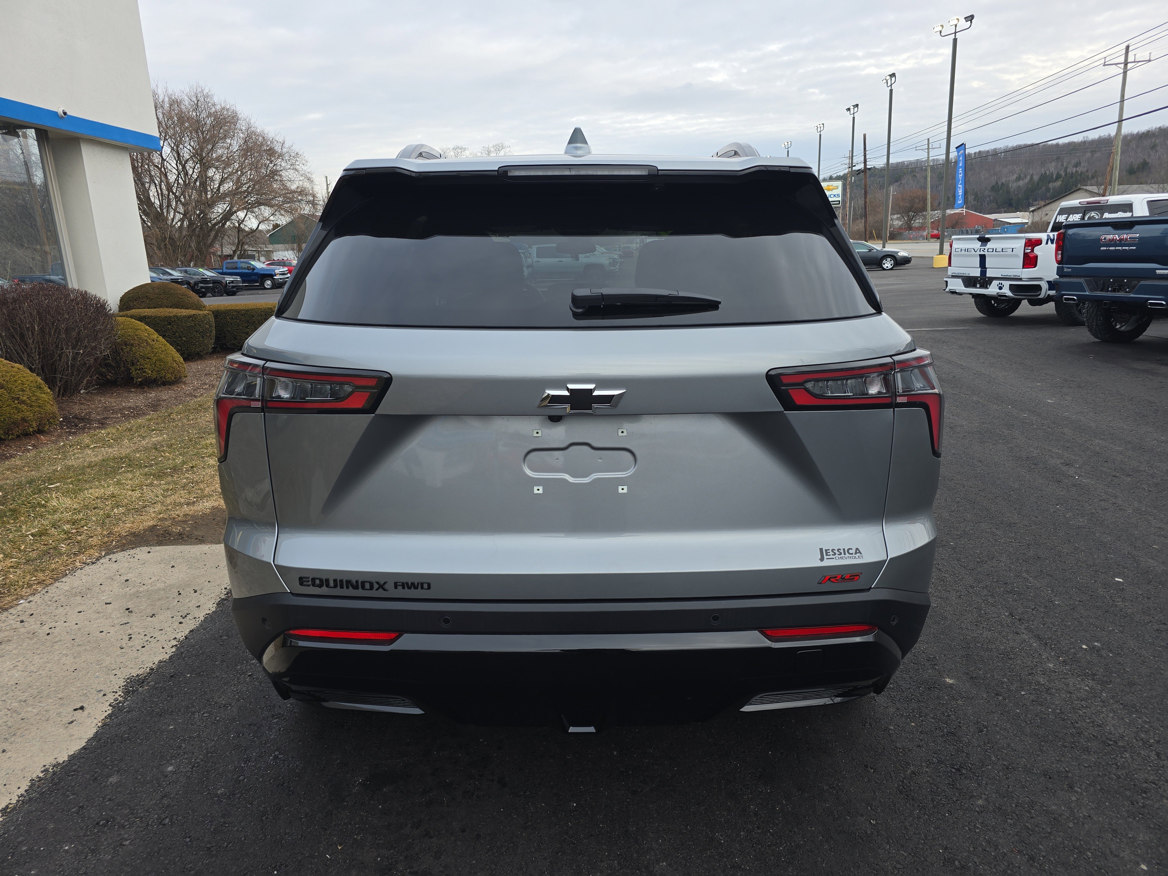 New 2026 Chevrolet Equinox RS w/ LPO, Floor Liner Package image 4