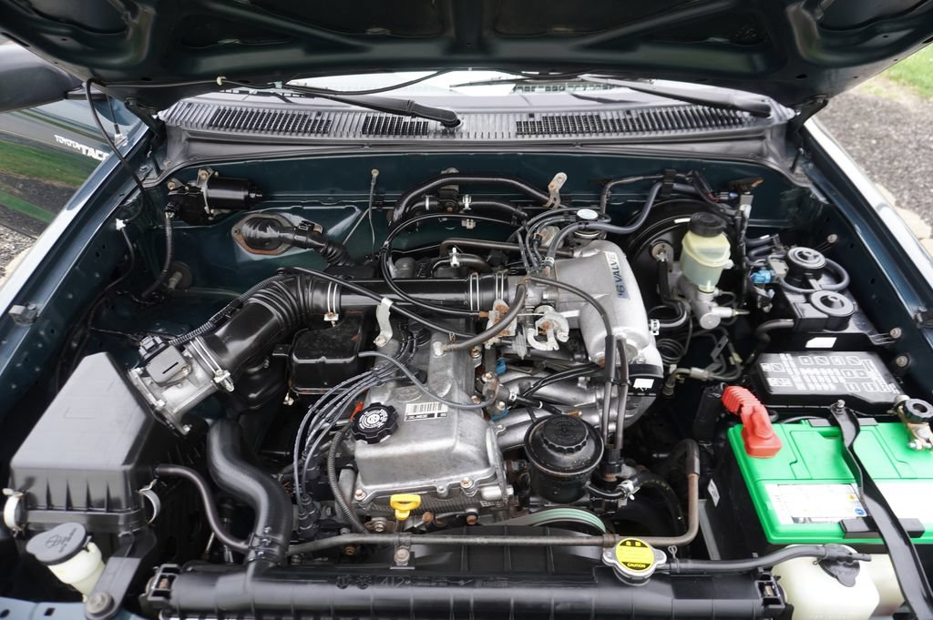 Used 1998 Toyota Tacoma PreRunner RWD image 26