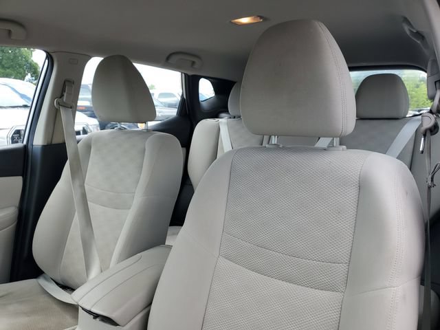 Used 2019 Nissan Rogue Sport SV AWD/4WD image 13