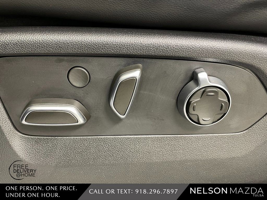 Used 2021 Cadillac Escalade Sport Platinum image 19