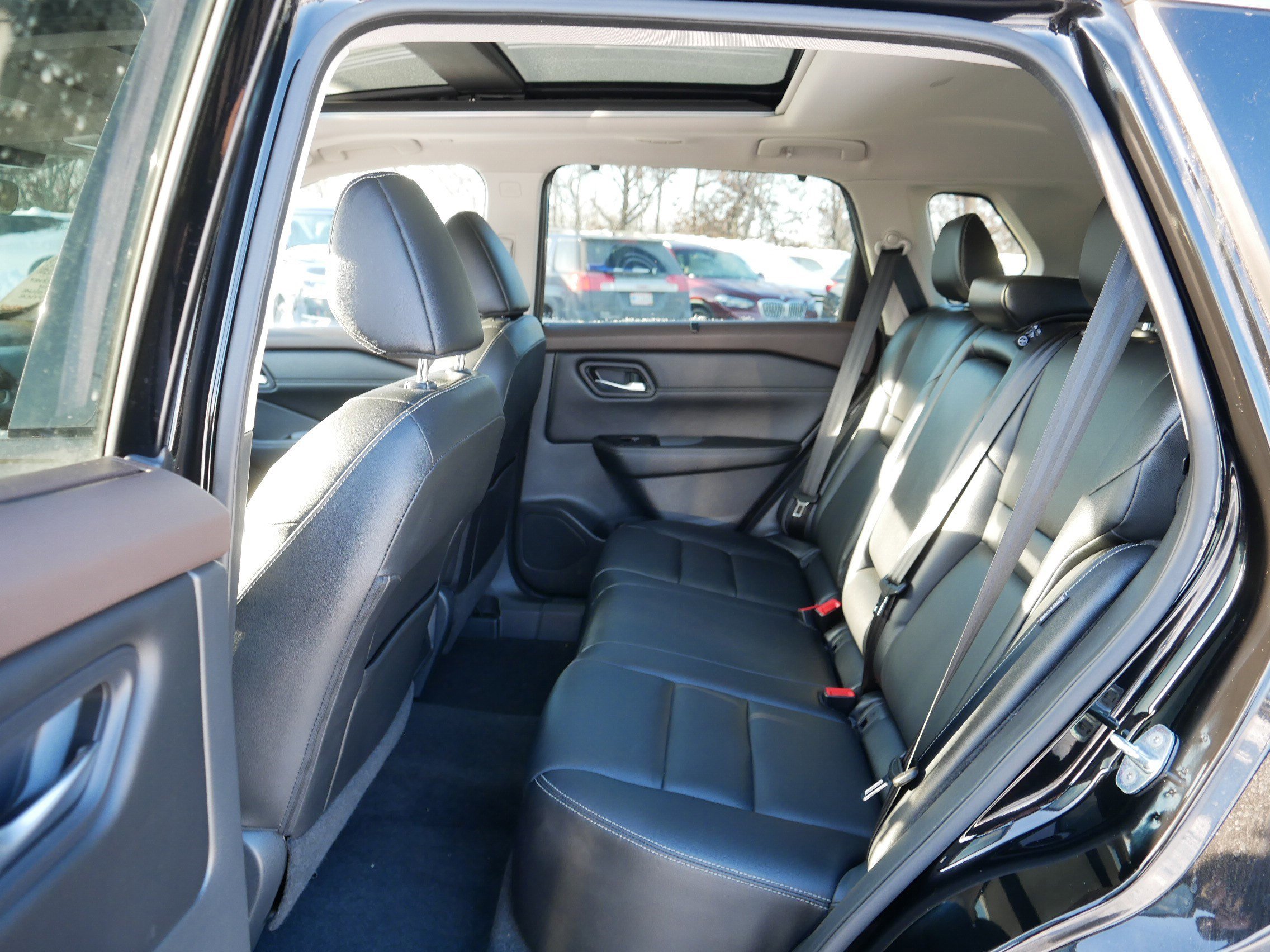 Certified 2022 Nissan Rogue SL w/ SL Premium Package image 35