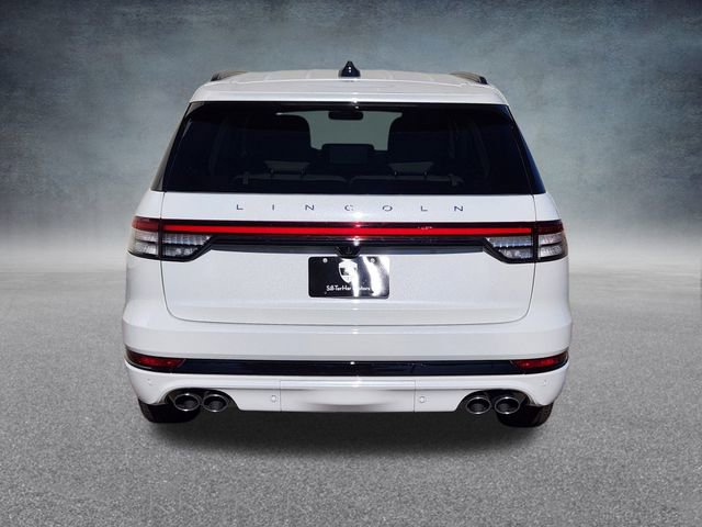 New 2026 Lincoln Aviator AWD w/ Jet Appearance Package image 6