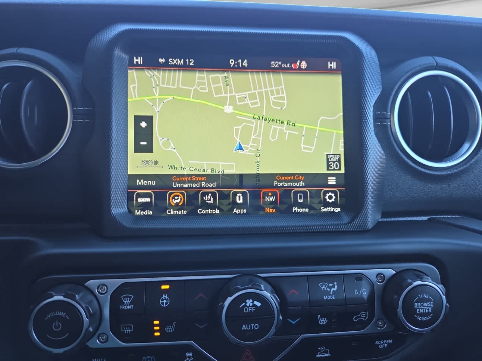Used 2023 Jeep Wrangler Unlimited Sahara w/ Cold Weather Group AWD/4WD image 13