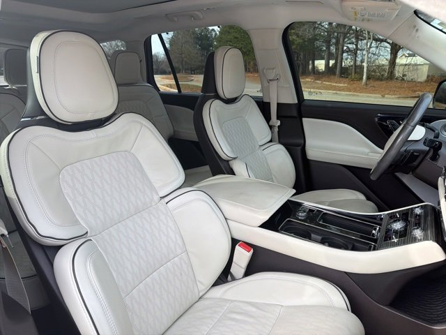 Used 2022 Lincoln Aviator Black Label w/ Dynamic Handling Package image 26