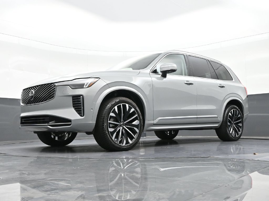 Used 2026 Volvo XC90 B6 Ultra w/ Protection Package AWD/4WD image 25