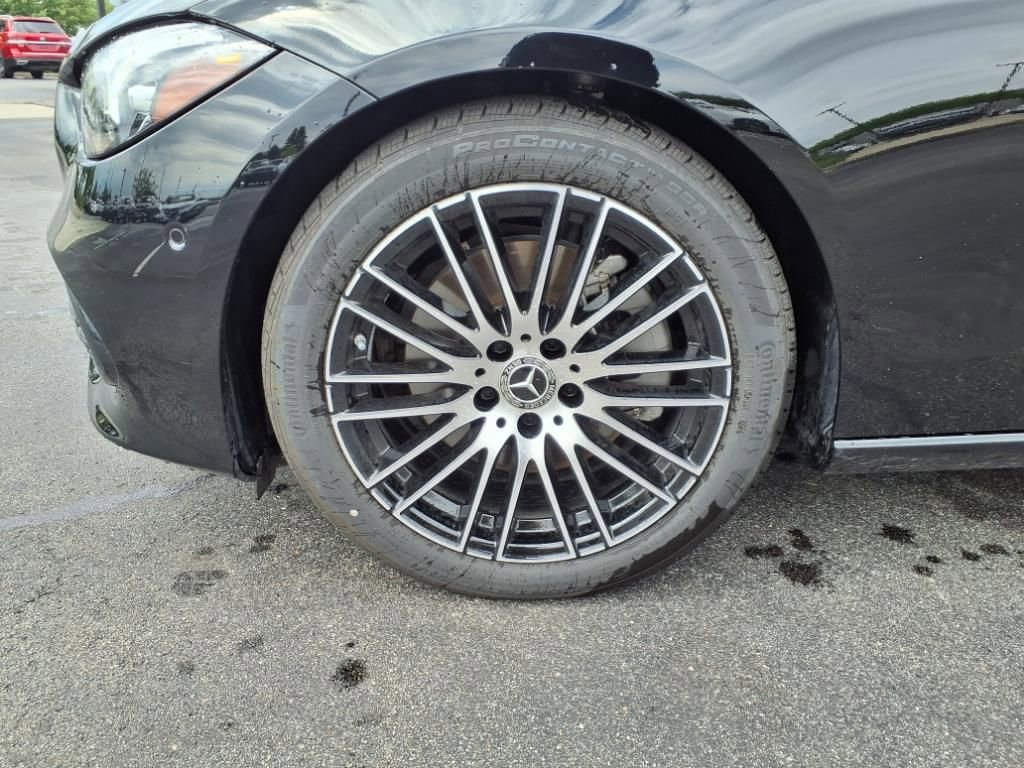 New 2025 Mercedes-Benz C 300 4MATIC Sedan image 10