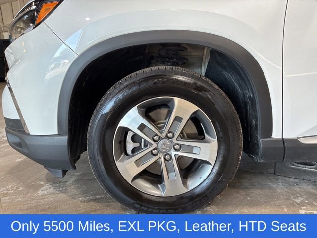 Used 2025 Honda Pilot EX-L image 8