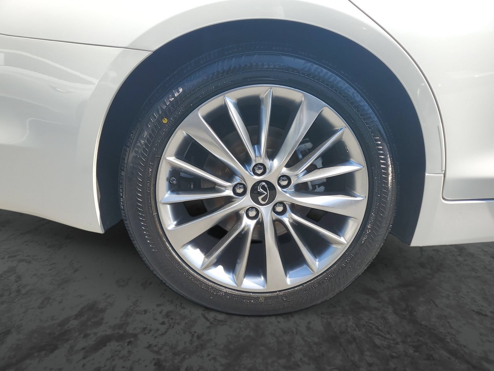 Used 2020 INFINITI Q50 Luxe RWD image 5
