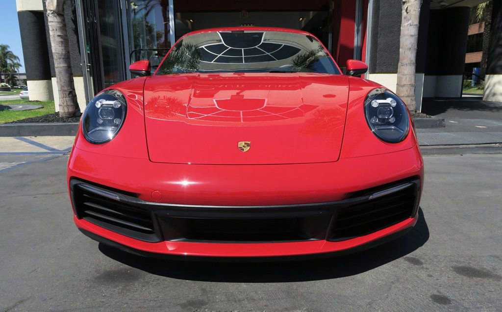 Used 2021 Porsche 911 Carrera 4 image 3