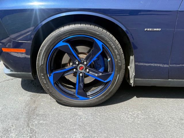 Used 2016 Dodge Challenger R/T w/ Driver Convenience Group image 26