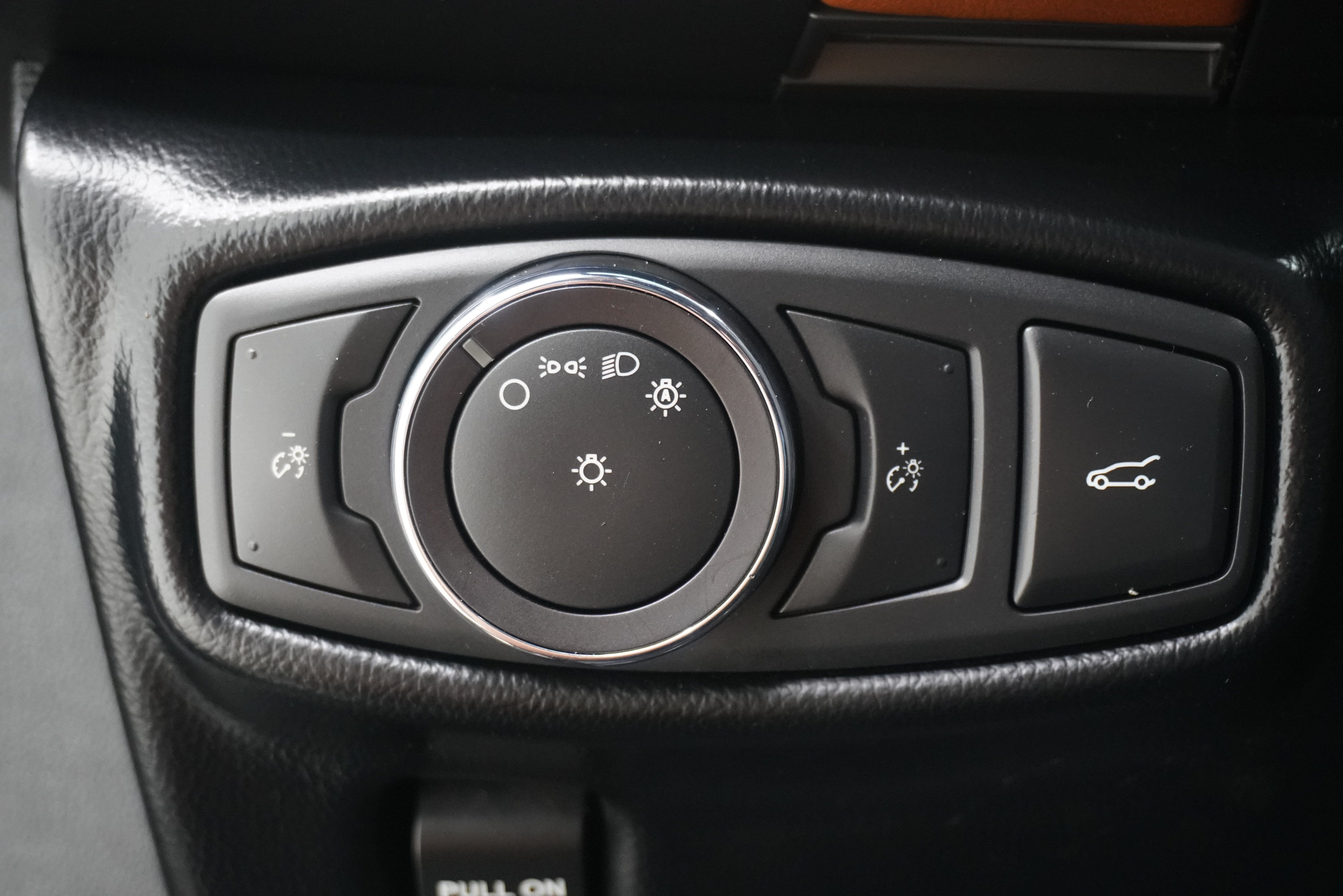 Used 2018 Lincoln MKX Black Label w/ Driver Assistance Package AWD/4WD image 27