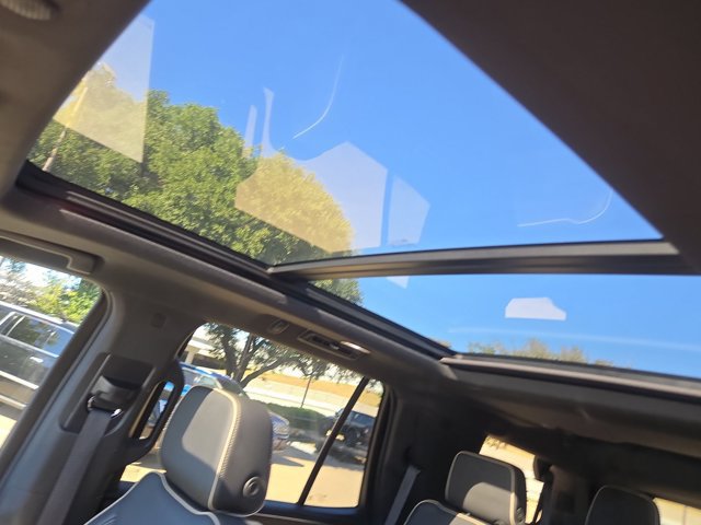Used 2023 Chevrolet Tahoe Premier w/ Texas Edition RWD image 18