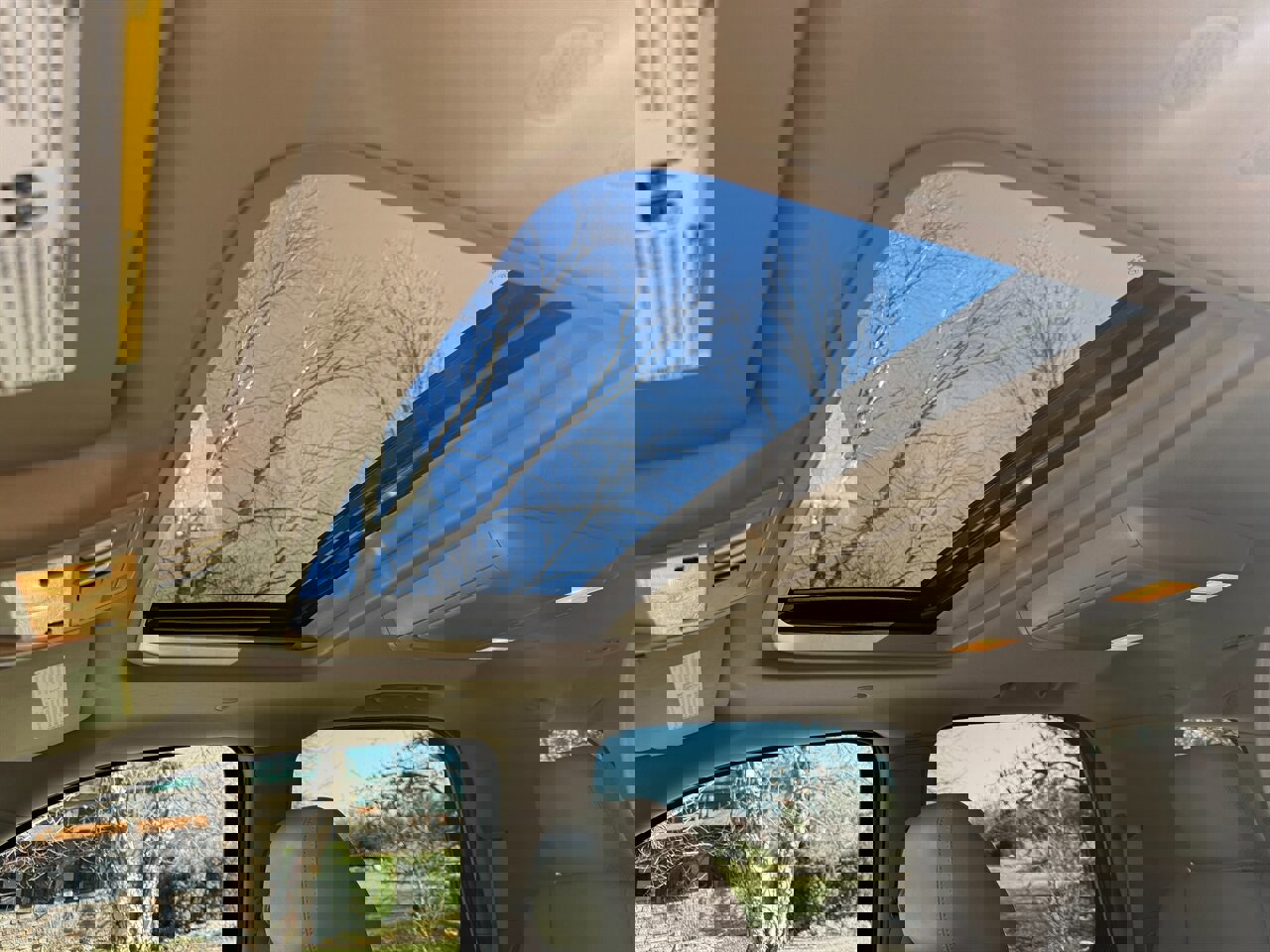 Used 2012 GMC Yukon Denali image 16