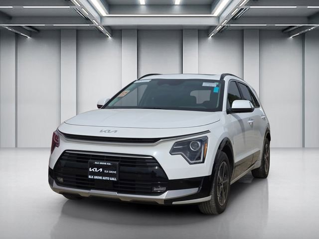 Certified 2023 Kia Niro SX image 3