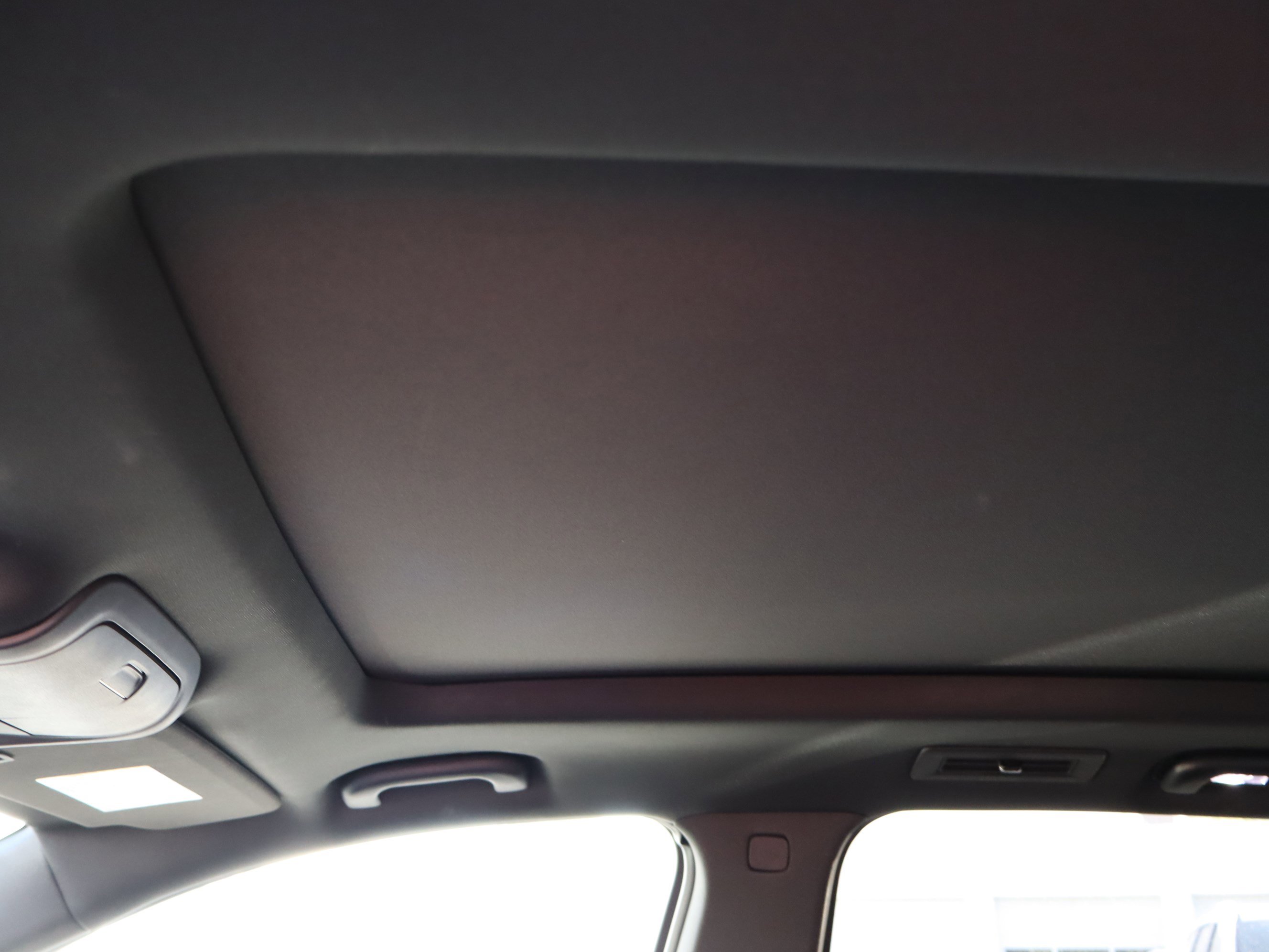 Used 2025 Cadillac XT6 Luxury image 18