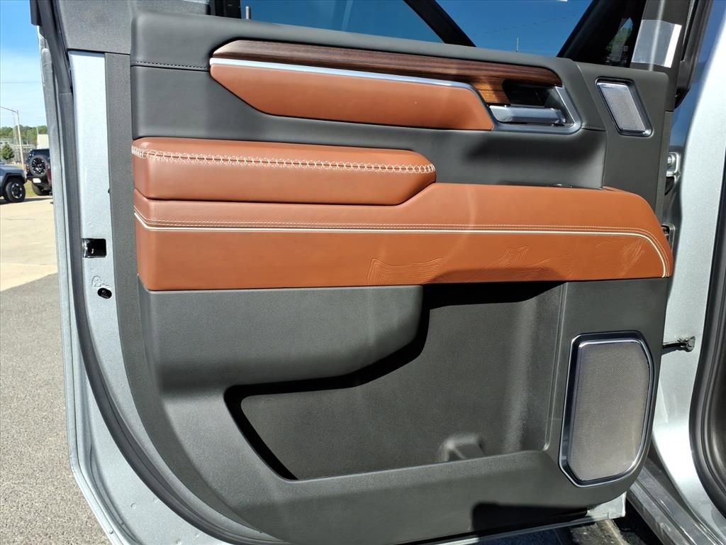 New 2026 GMC Sierra 2500 Denali Ultimate w/ Max Trailering Package image 19