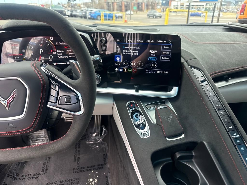 Used 2023 Chevrolet Corvette Stingray Premium Cpe image 17