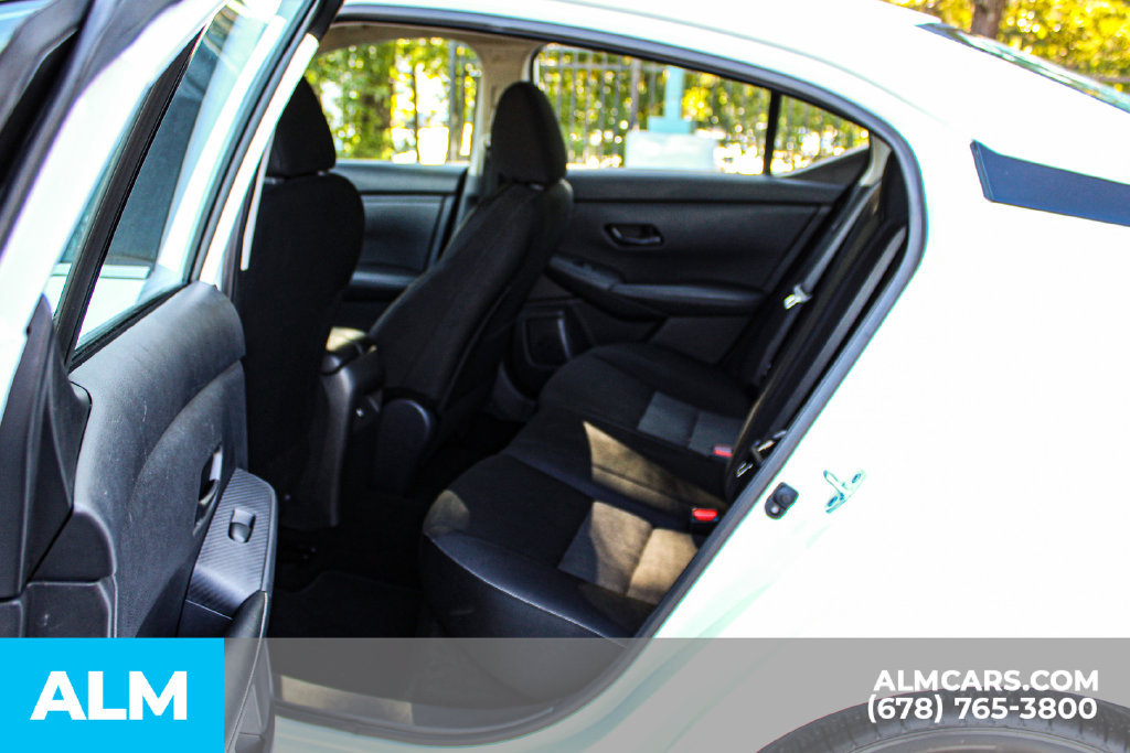 Used 2024 Nissan Sentra SV FWD image 17