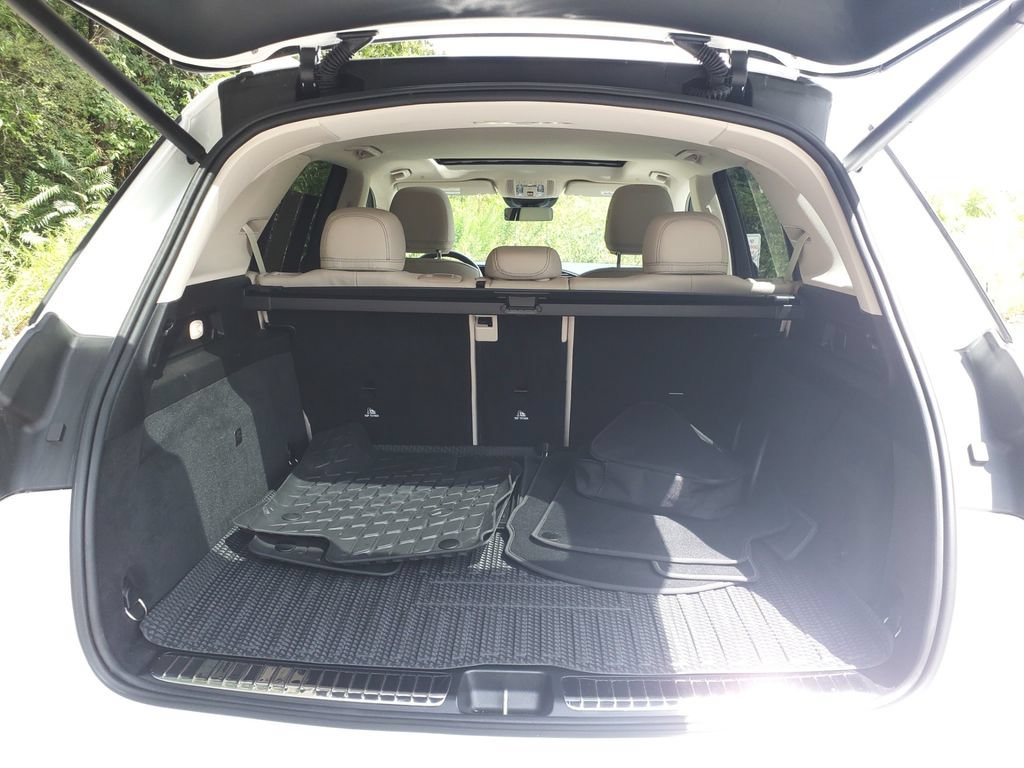 Certified 2025 Mercedes-Benz GLE 450e 4MATIC image 16