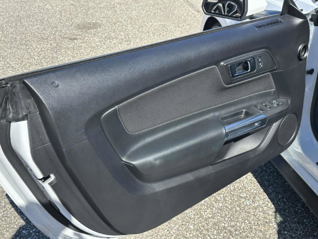 Used 2015 Ford Mustang Convertible w/ Equipment Group 051A RWD image 17