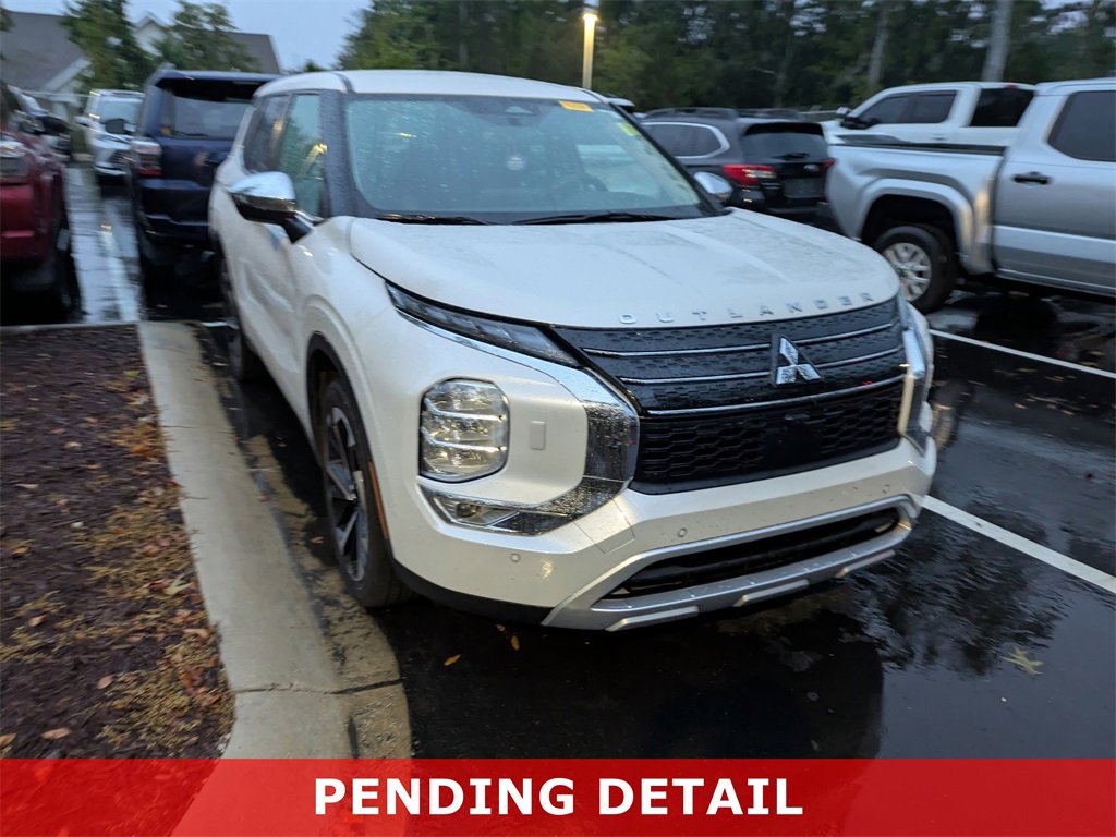 Used 2022 Mitsubishi Outlander SE
