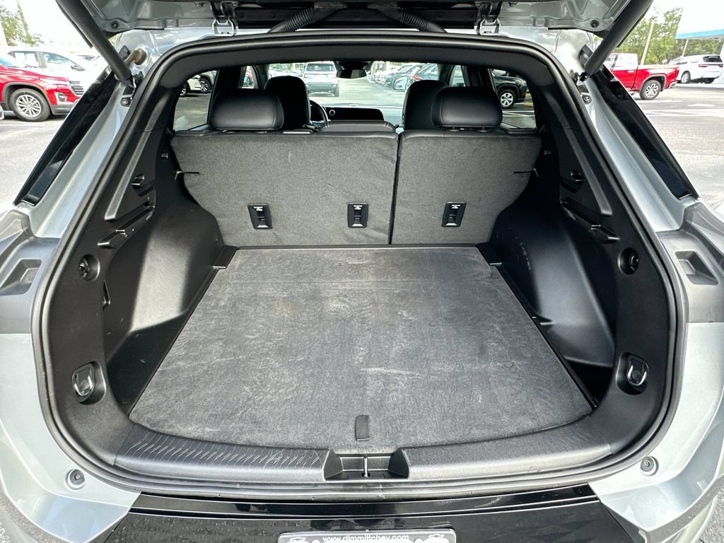 Used 2024 Chevrolet Equinox EV RS FWD image 24