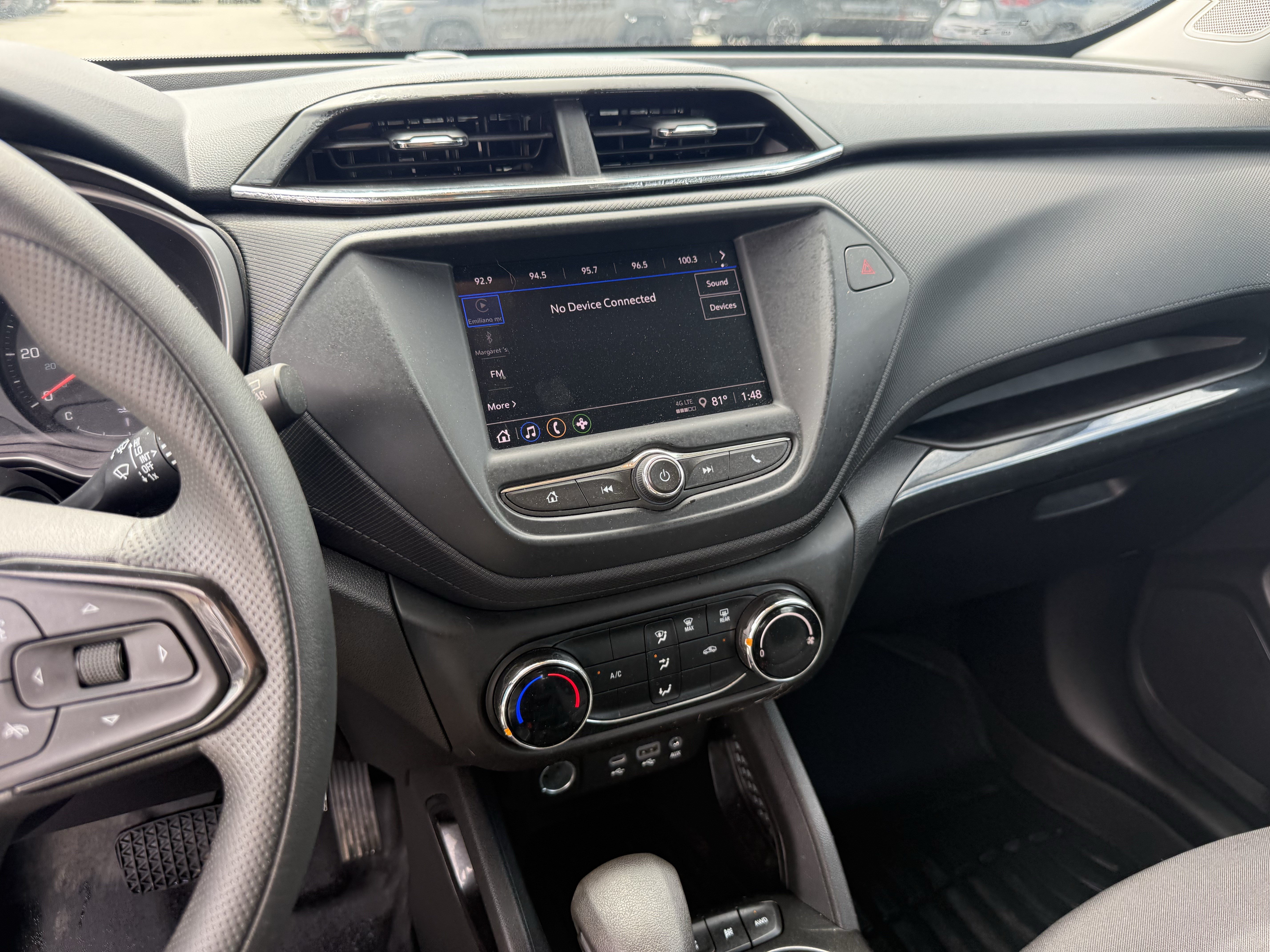 Used 2023 Chevrolet TrailBlazer LS AWD/4WD image 19
