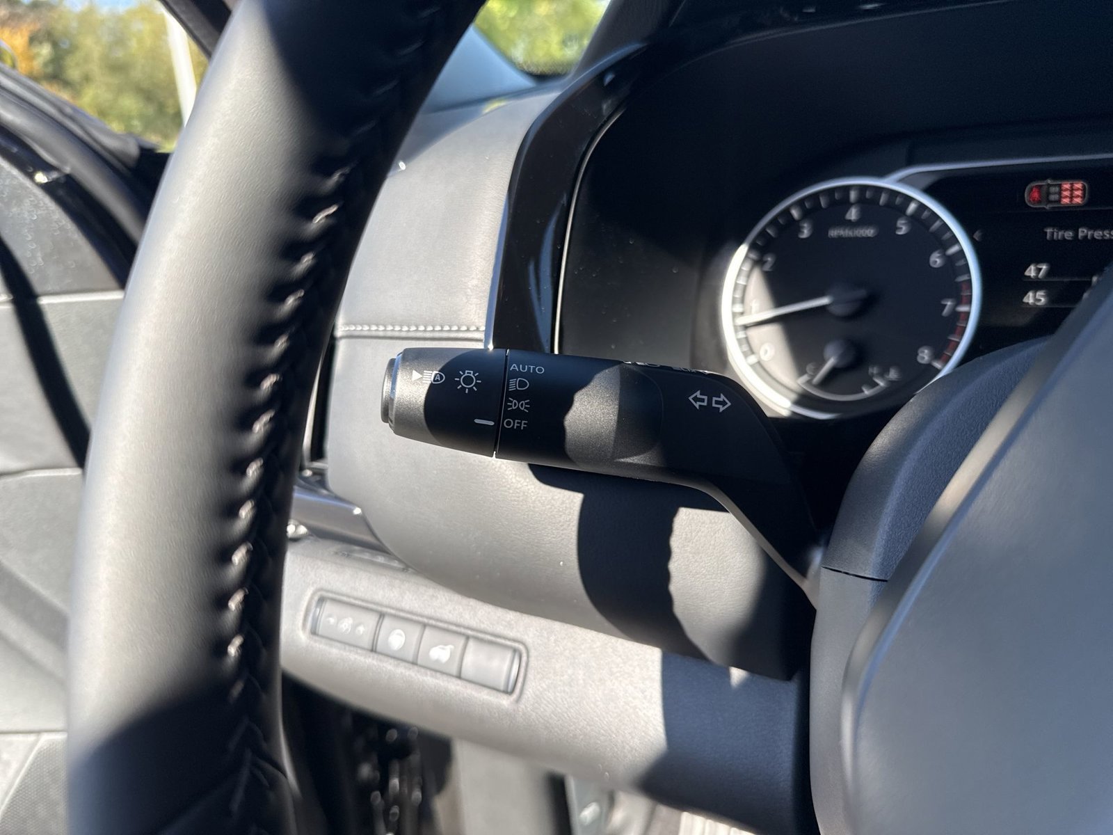 New 2026 Nissan Pathfinder SV AWD/4WD image 34