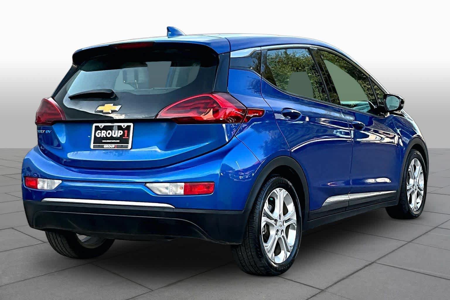 Used 2019 Chevrolet Bolt LT FWD image 11