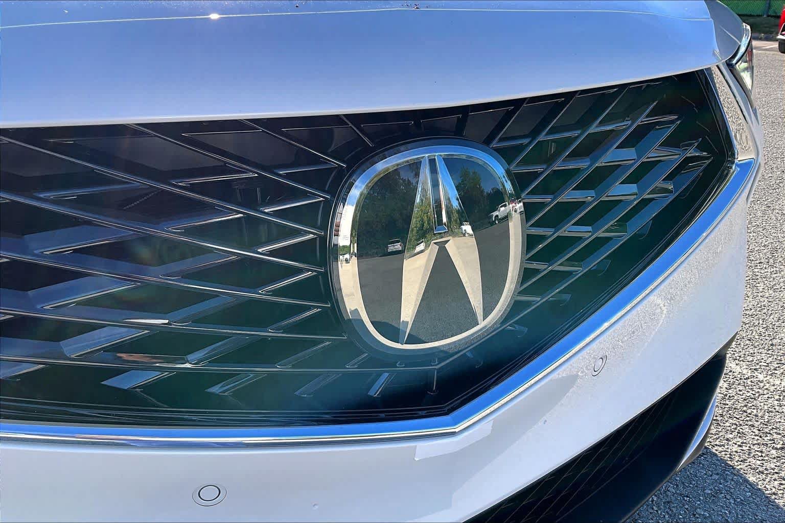 Certified 2026 Acura MDX w/ Technology Package FWD image 15