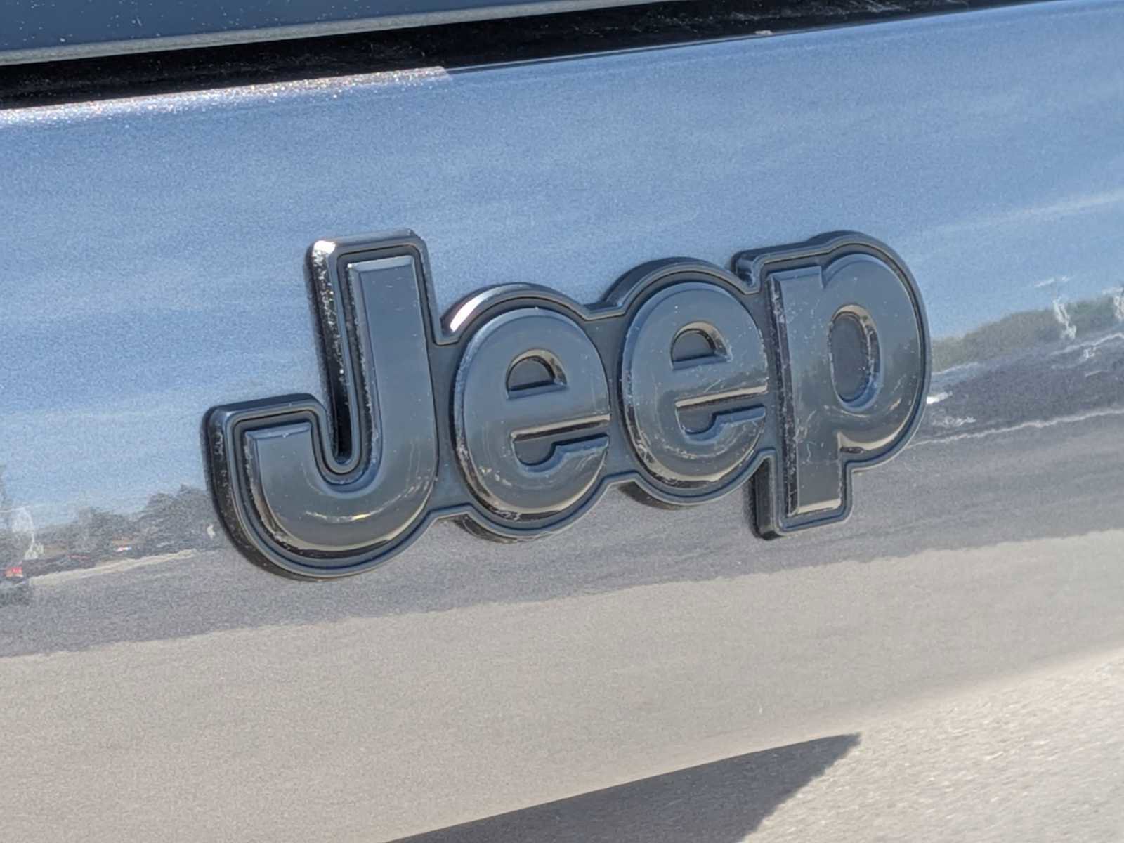 Used 2016 Jeep Cherokee Sport w/ Cold Weather Group AWD/4WD image 11