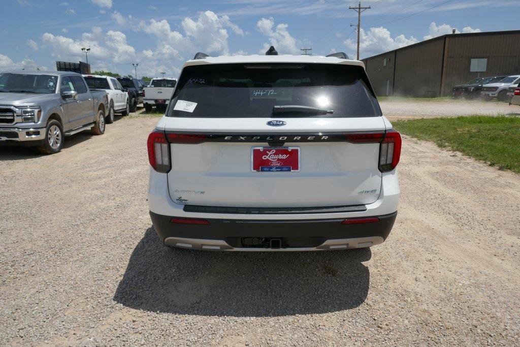 New 2025 Ford Explorer Active w/ Active Comfort Package image 7