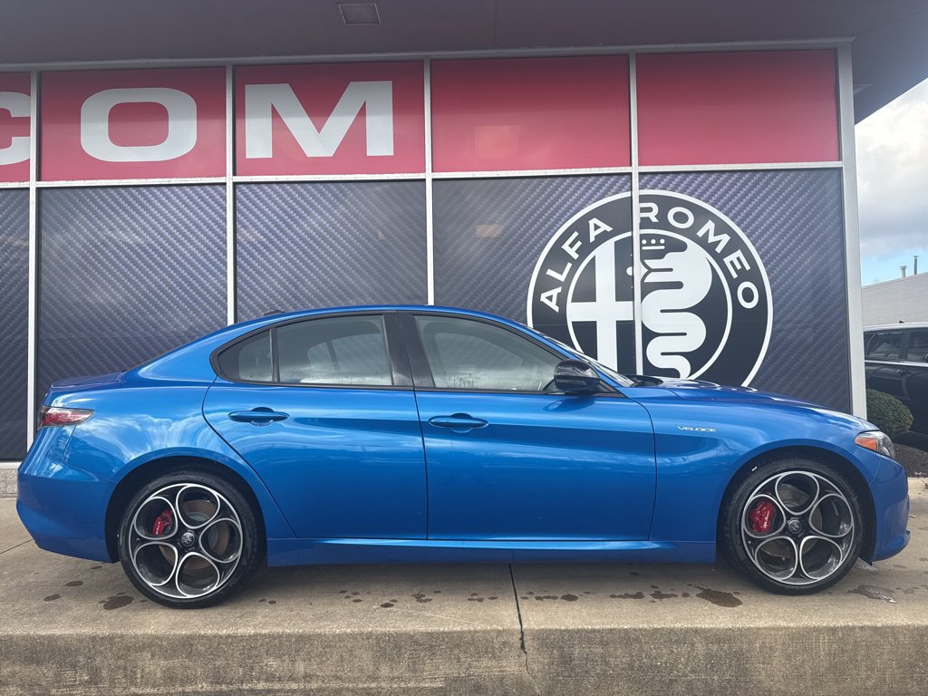 New 2026 Alfa Romeo Giulia AWD image 2