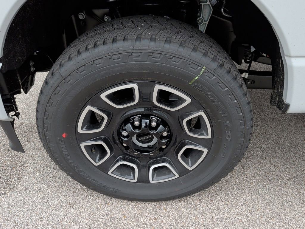 New 2026 Ford F250 Platinum image 50