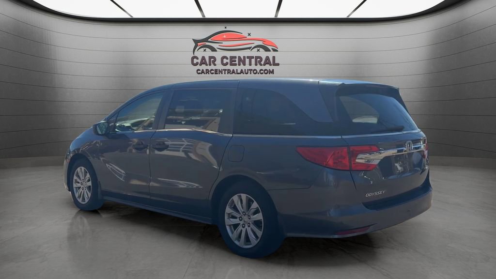 Used 2018 Honda Odyssey LX image 3
