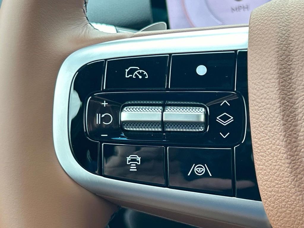 New 2026 Genesis GV70 2.5T Advanced image 28