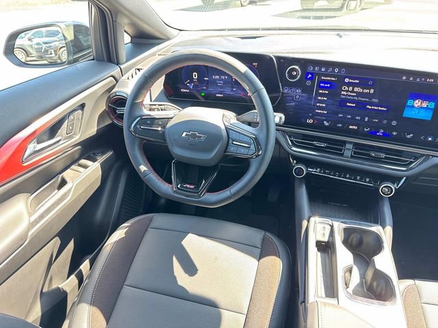 Used 2026 Chevrolet Equinox EV RS FWD image 18